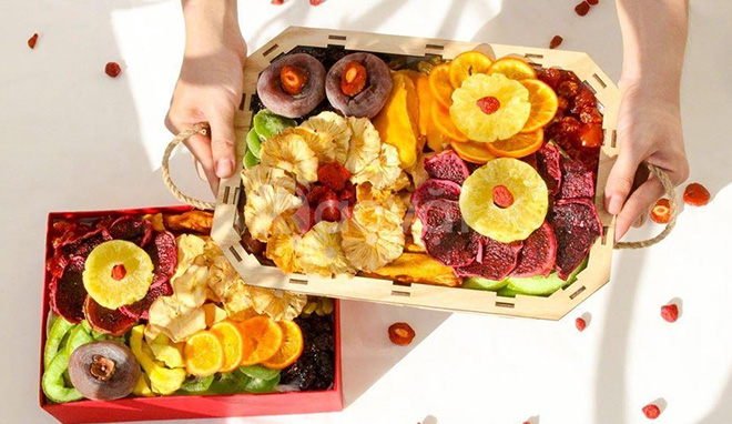 ăn trái cây sấy có nổi mụn không